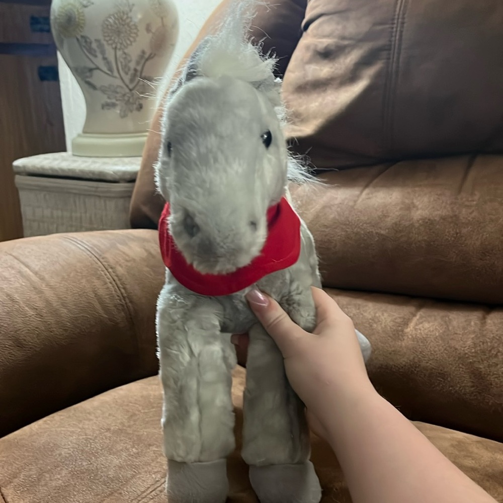 Gray horse